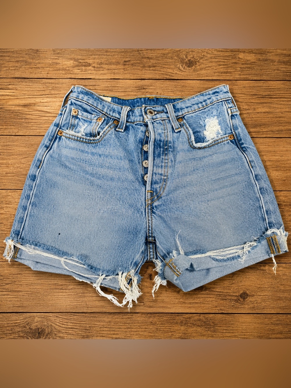 Levi’s 501 Premium Distressed Cutoff Denim Shorts W24 Light Wash Button Fly